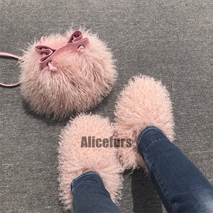 curly faux fur slippers with matching bucket bag in pink Alicefurs