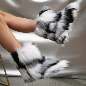fluffy fur boots for toddlers and little girls in black and white Alicefurs