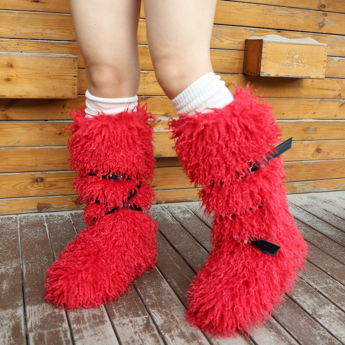 2025 Mongolian Fur Boots with Wrap Buckle Straps for Women