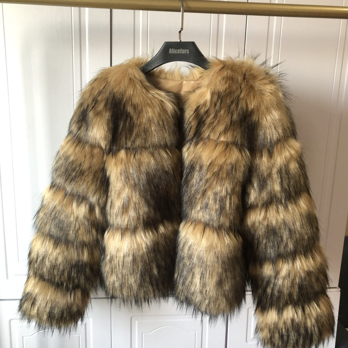 Brown Faux Fur Jacket Winter Puffy Short Coat for Women