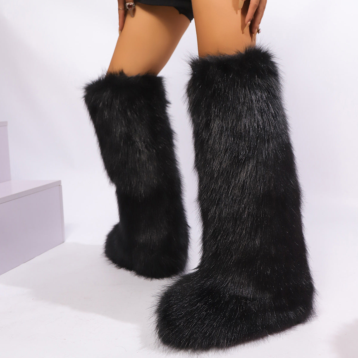 Bottes hautes en fausse fourrure pour femmes