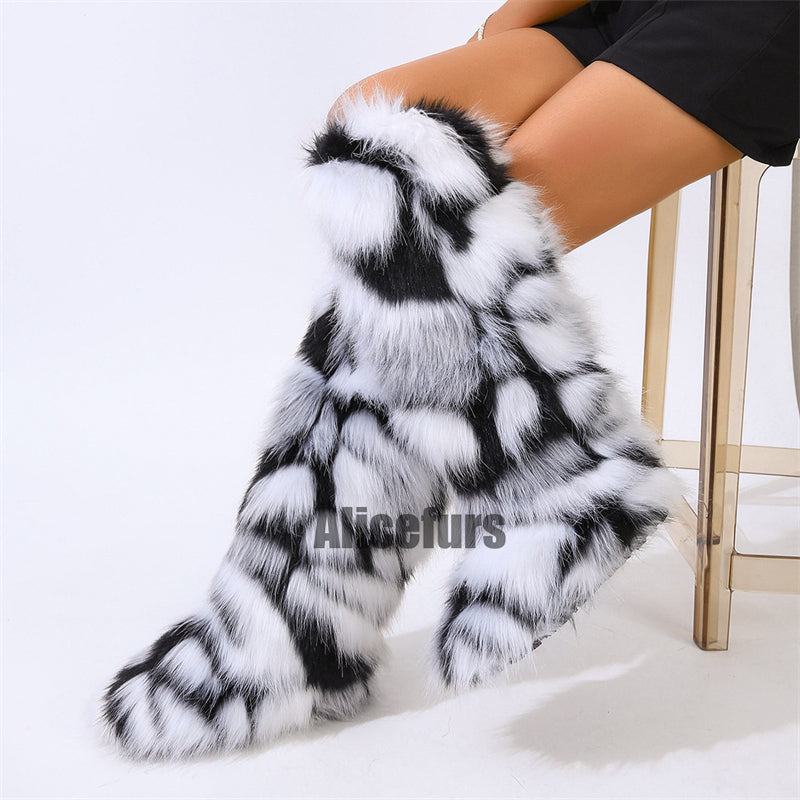 Bottes hautes en fourrure noires et blanches pour femmes