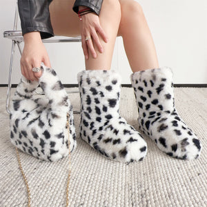 leopard fur boots and purse set holiday gifts for women in black and white 1 Alicefurs
