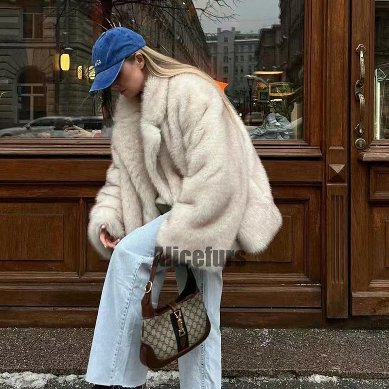 Oversized Fur Coat Lapel Collar Fluffy Winter Overcoat for Women