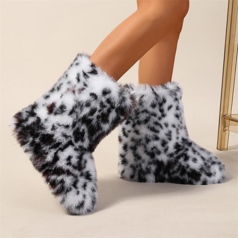 Y2K Faux Fur Boots in Leopard Print for Women